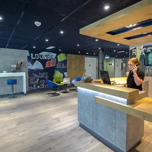 ** Hotel Ibis Budget Provence França